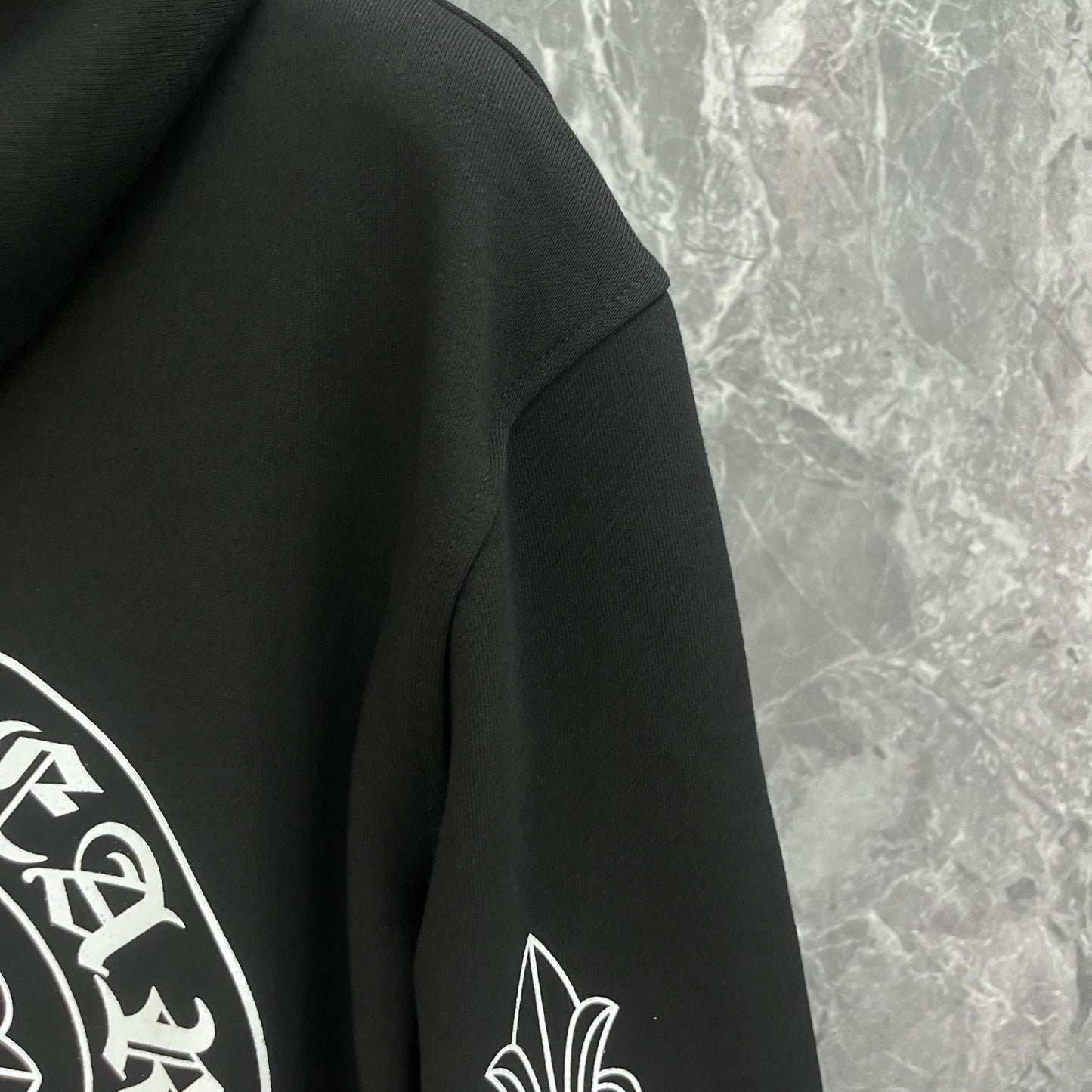 Sweat à capuche Chrome Hearts K7029