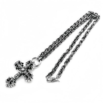 Collier Chrome Hearts Paperchain avec pendentif dague