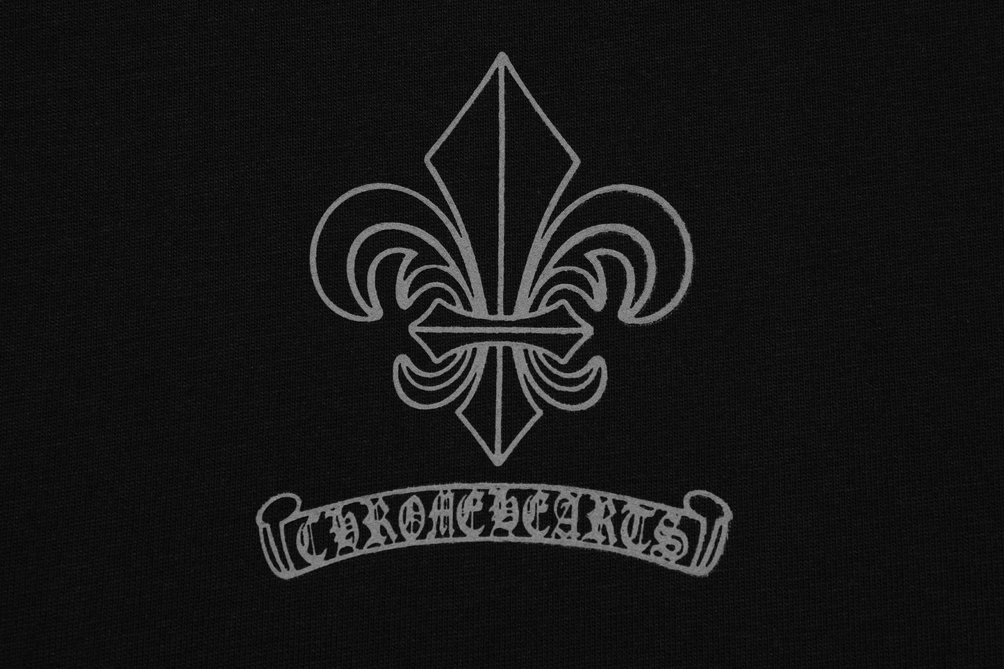 T-shirt imprimé réfléchissant avec emblème Iris Chrome Hearts 2621