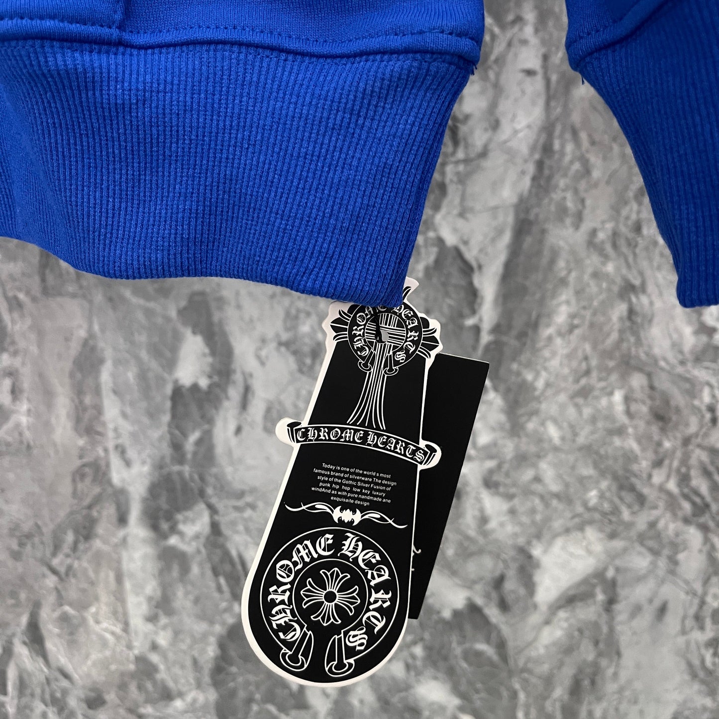 Sweat à capuche Chrome Hearts K7047