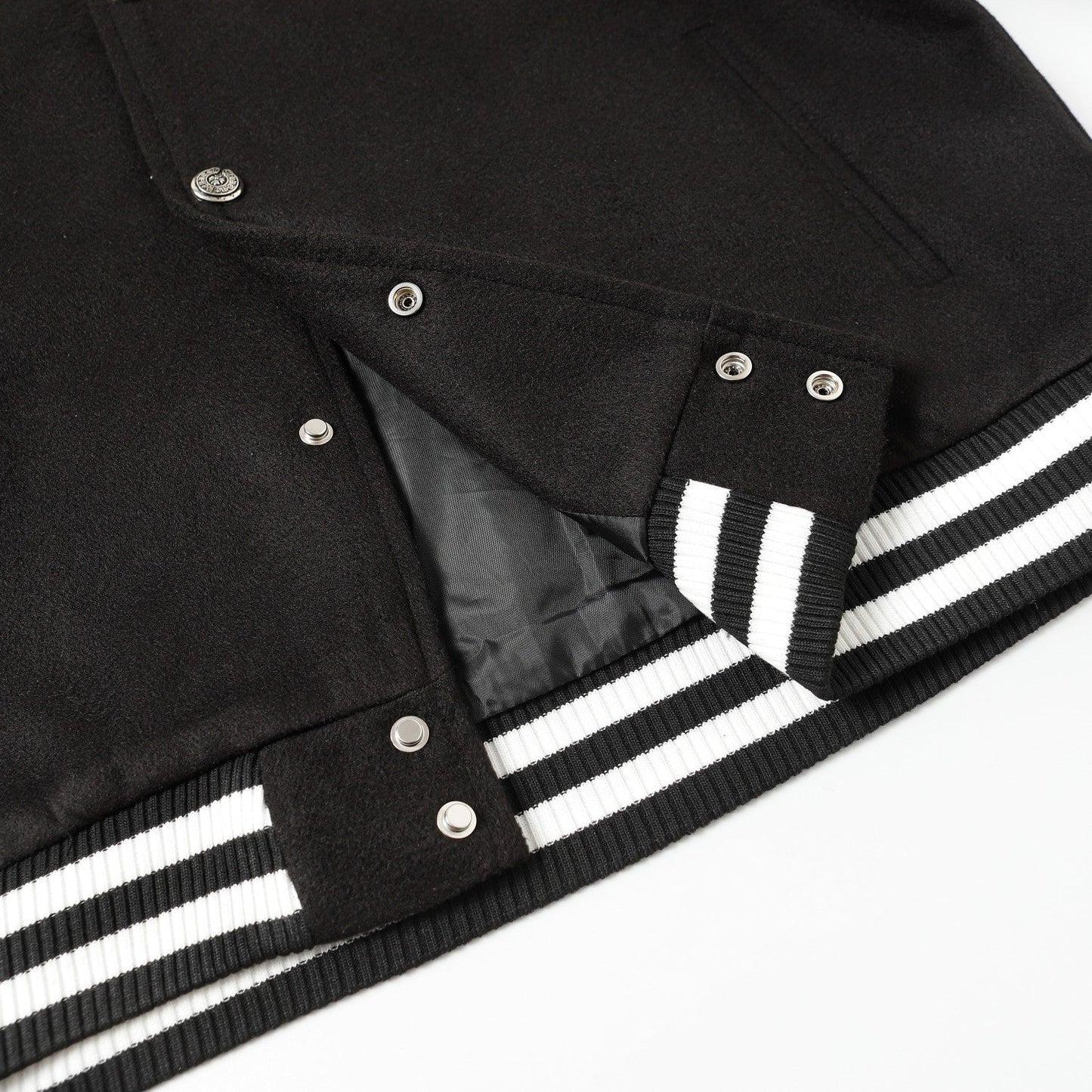 Chrome Hearts Cross bestickte Lederärmel Varsity Jacke - Schwarzer Street Style 116
