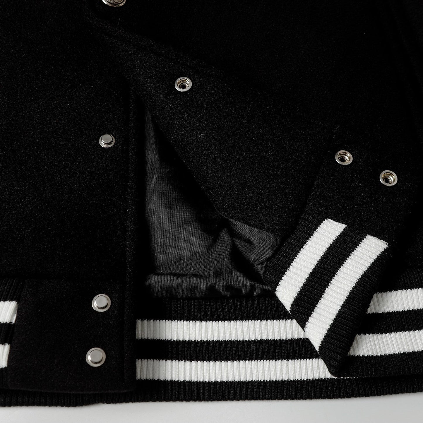 Chrome Hearts Layered Cross Varsity Jacket – Schwarz Weiß Street Style Oberbekleidung 2208