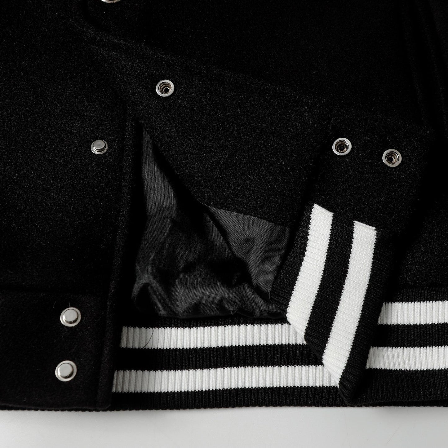 Chrome Hearts Layered Cross Varsity Jacket – Schwarz Weiß Street Style Oberbekleidung 2208