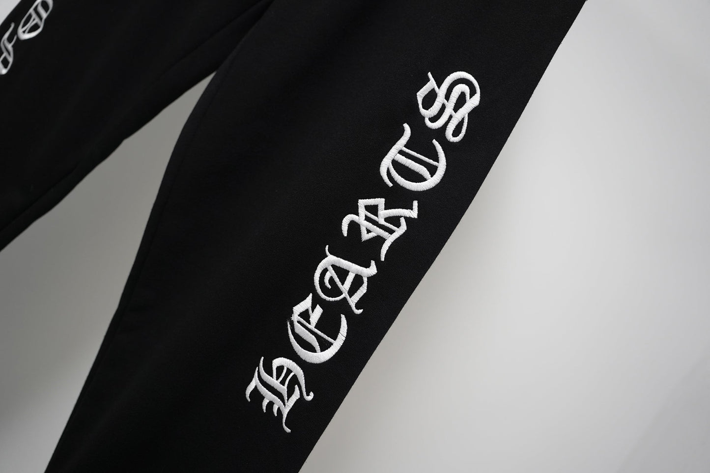 Chrome Hearts NEUE Hose W5007
