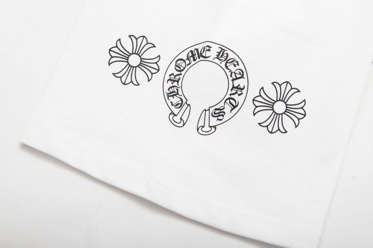 Chrome Hearts Augen-Tabelle Dolch T-Shirt K6025