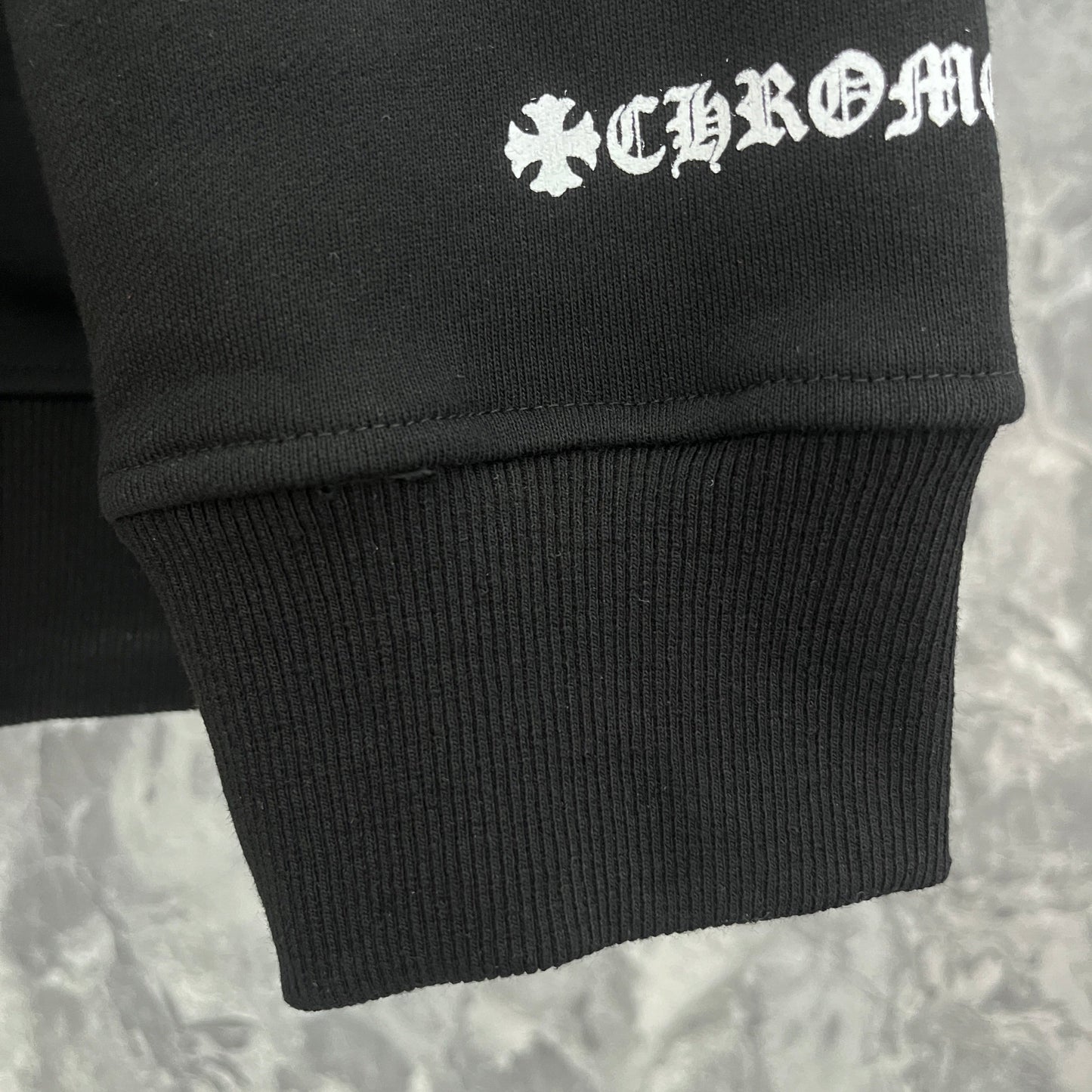 Sweat à capuche Chrome Hearts K7029