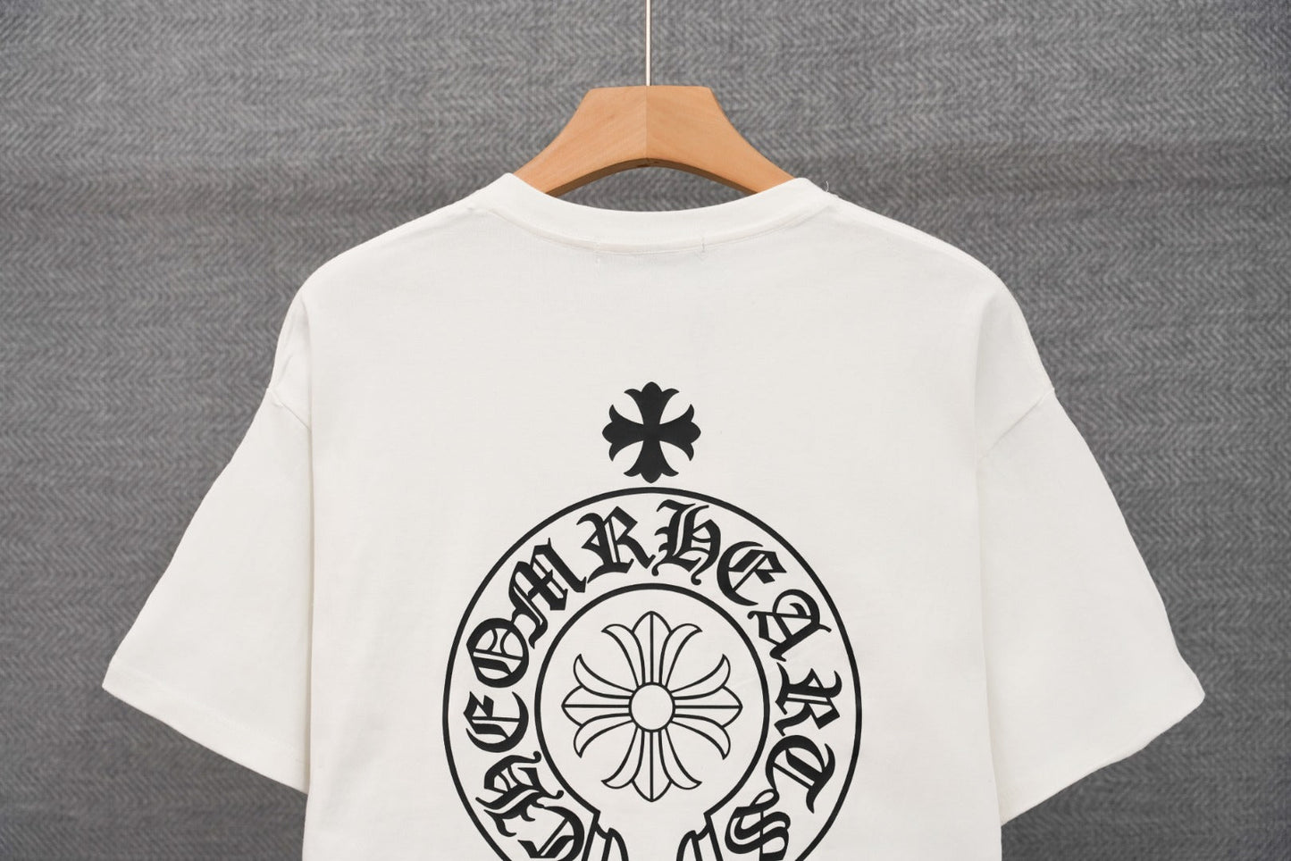 T-shirt Chrome Hearts DT50