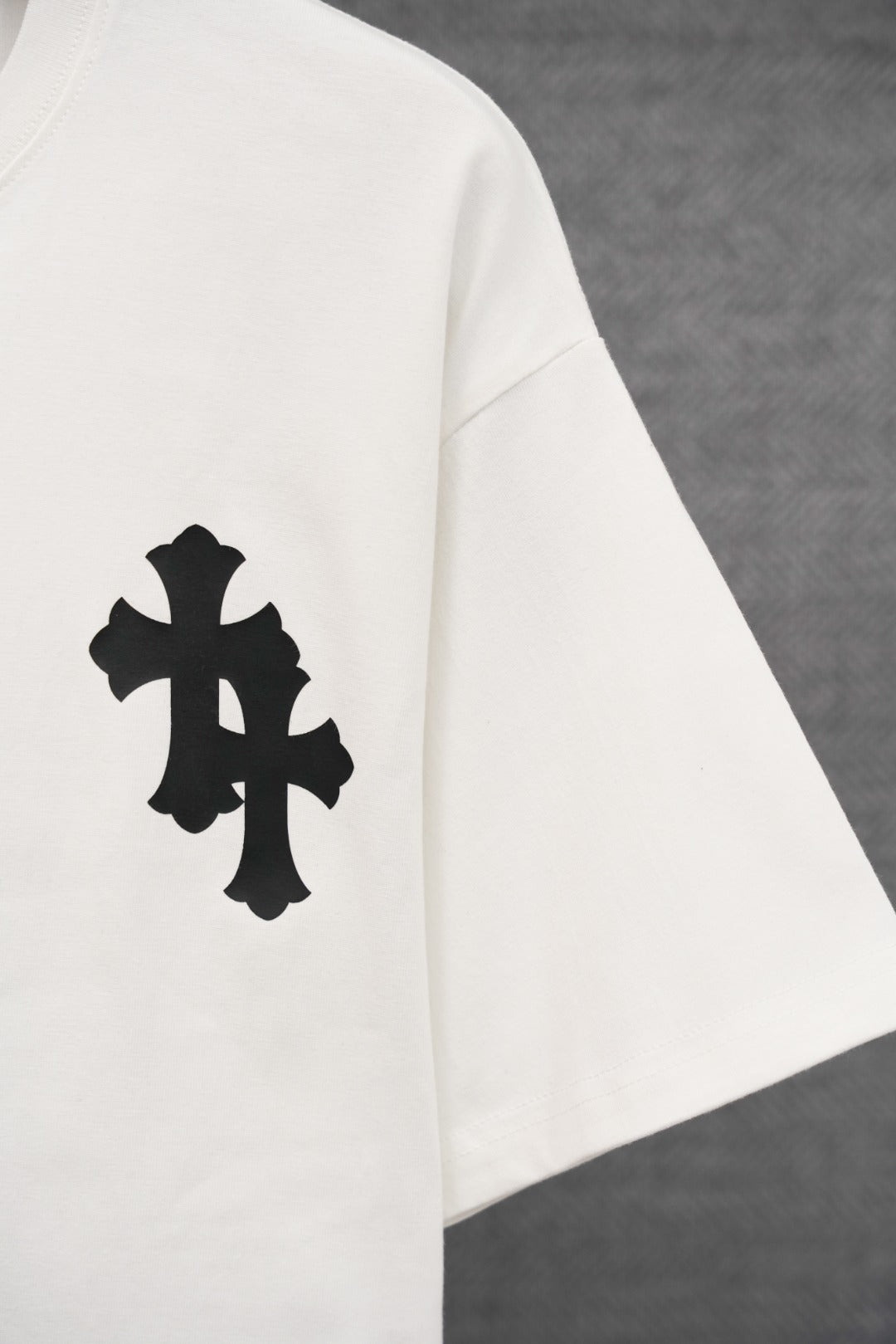 T-shirt Chrome Hearts DT50