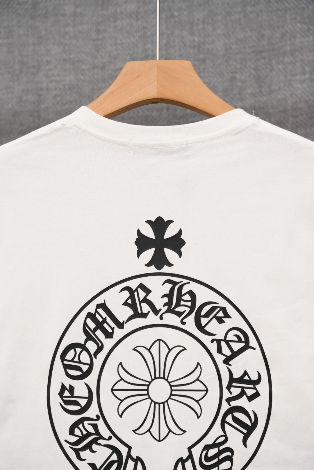T-shirt Chrome Hearts DT50