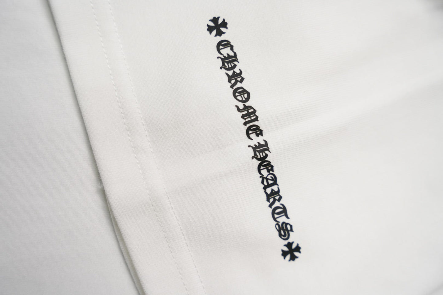 T-shirt Chrome Hearts KT18