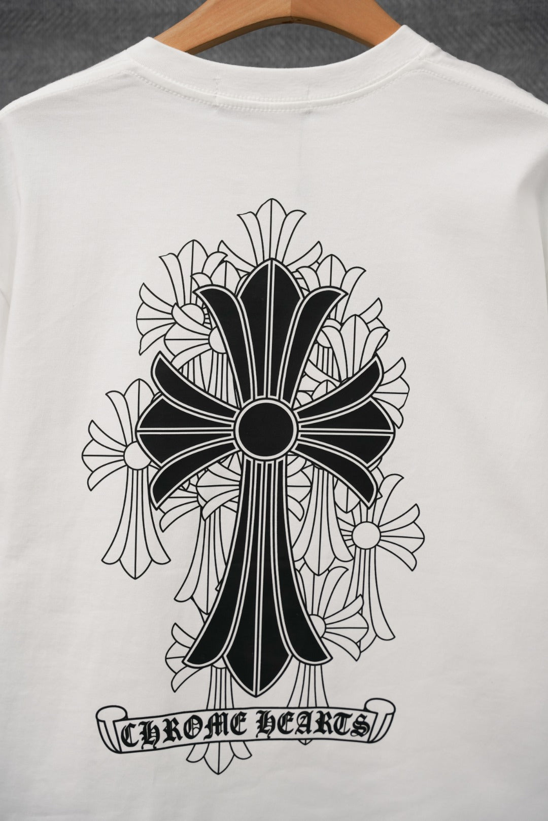 T-shirt Chrome Hearts KT37