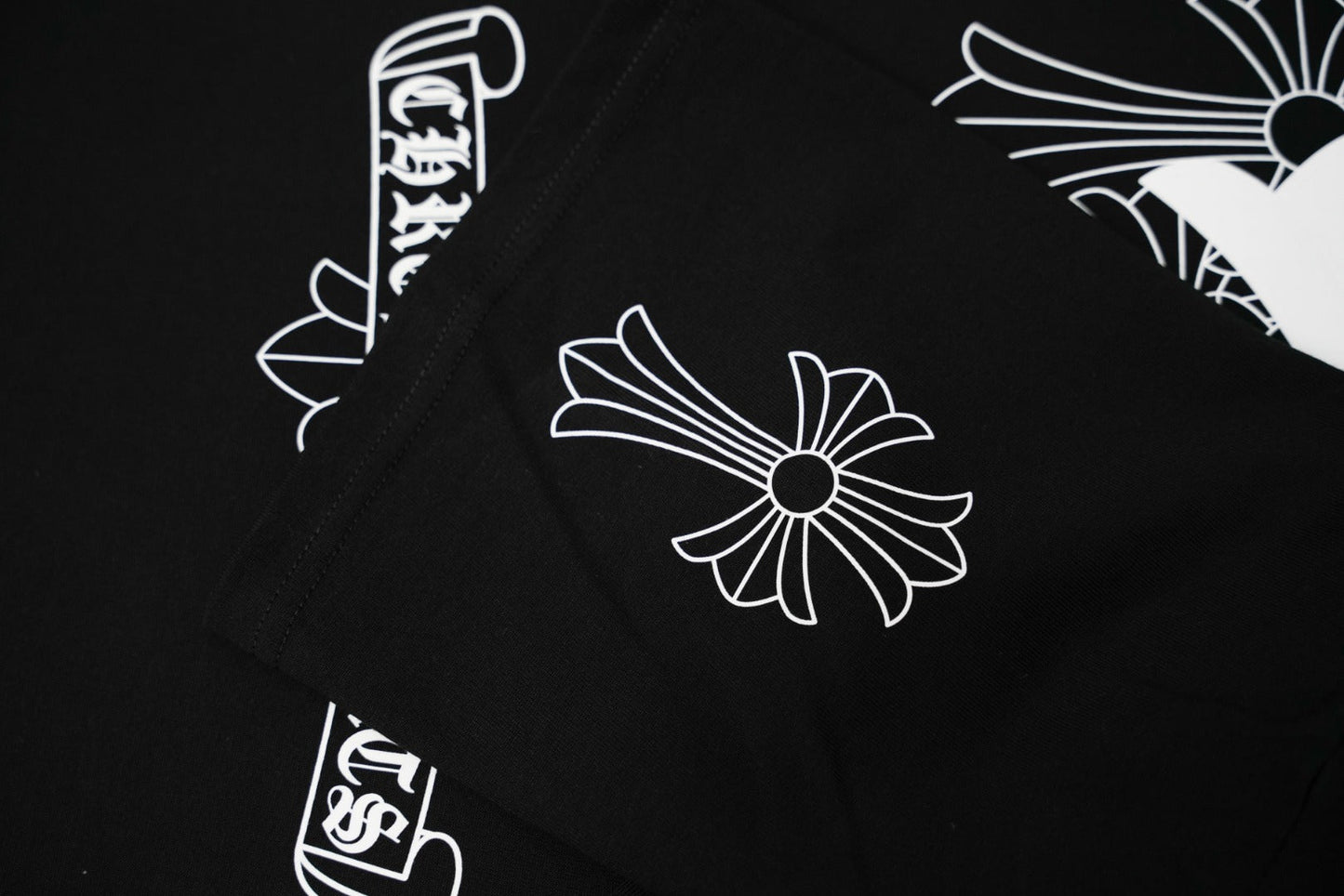 T-shirt Chrome Hearts KT37